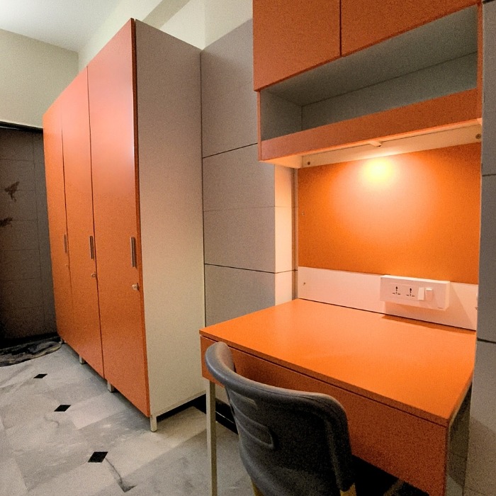 AC Room / Non AC Room for Girls